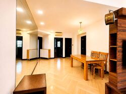 Glendale Park (D23), Condominium #556780911